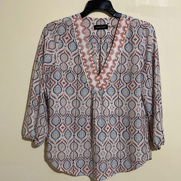 Ivanka Trump 3/4 Sleeve Blouse Popover Stretch Top V Neck Women's Size M - Picture 2 of 12